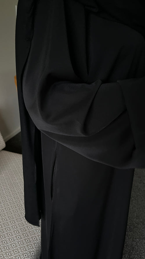 The "Tawakkul" Label - "Jet Black"