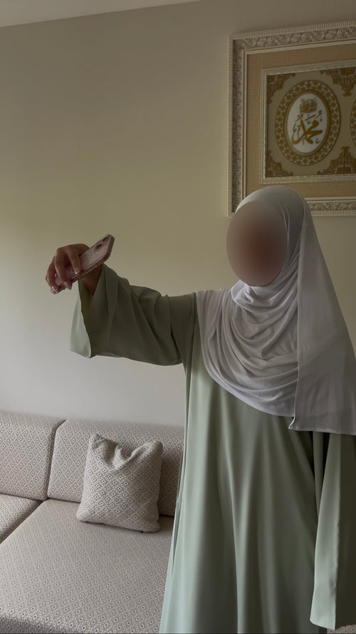 The "Tawakkul" Label - "Pistachio"